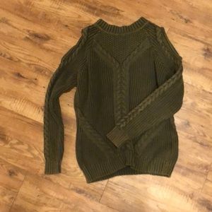 Heavy Cold Shoulder sweater